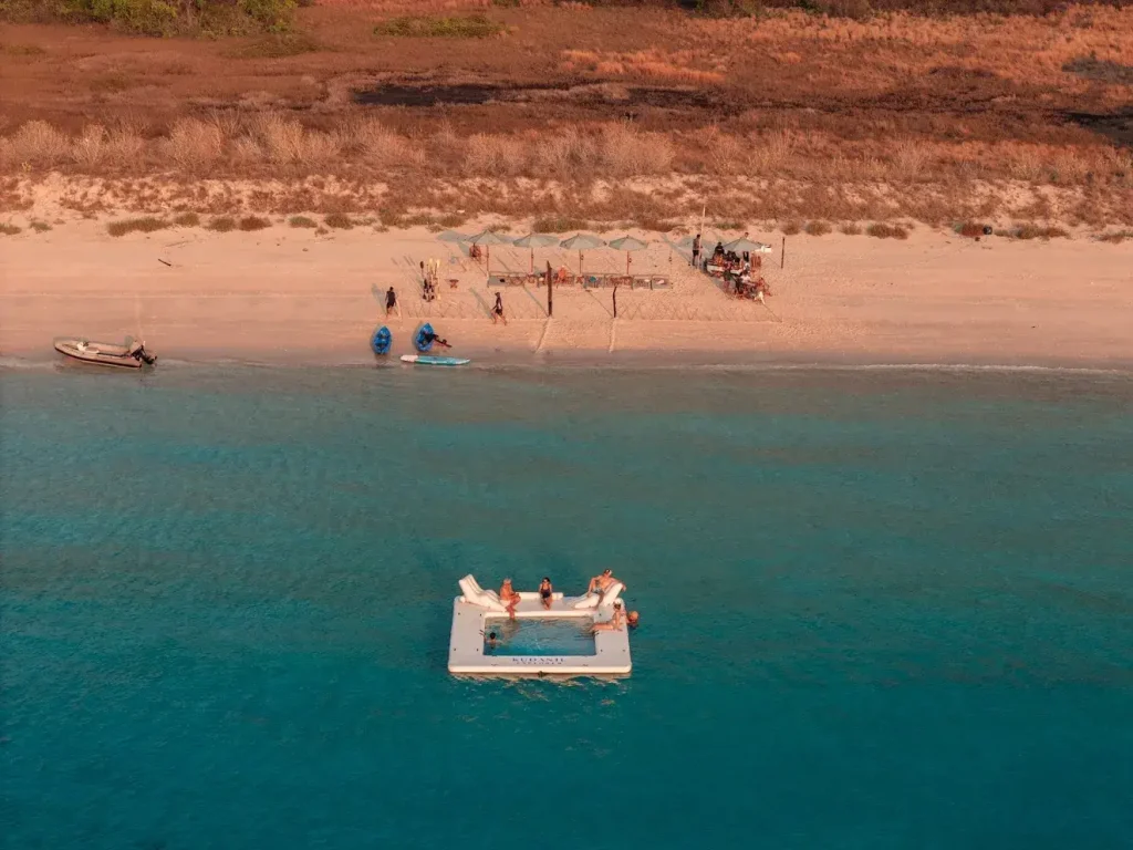 Kudanil Explorer — charter yacht in Raja Ampat