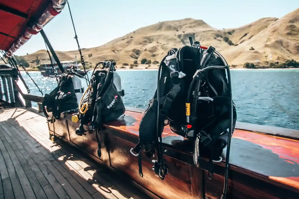 Manta Mae — charter yacht in Raja Ampat