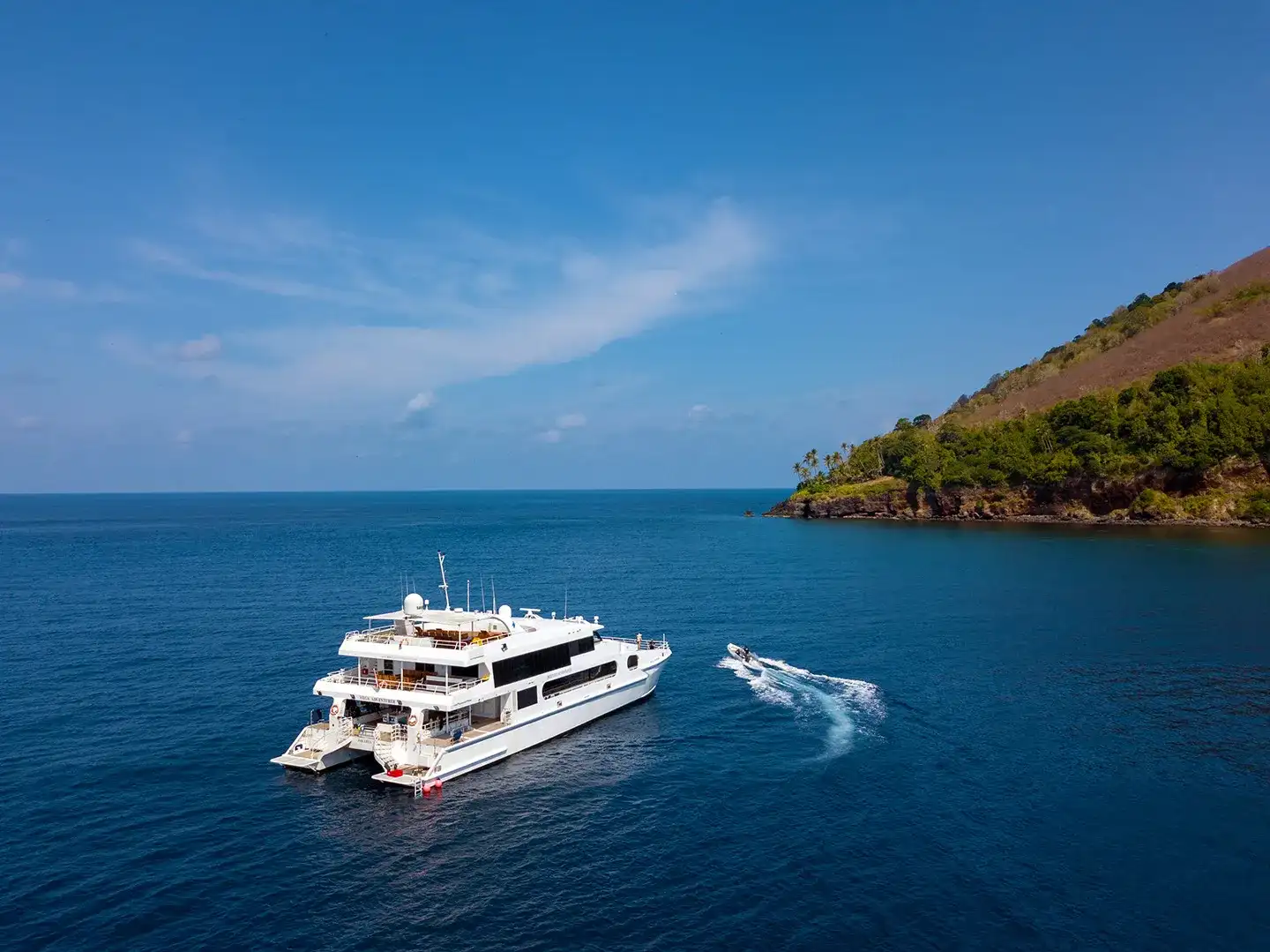 Solitude Adventurer — Luxury Catamaran in Raja Ampat