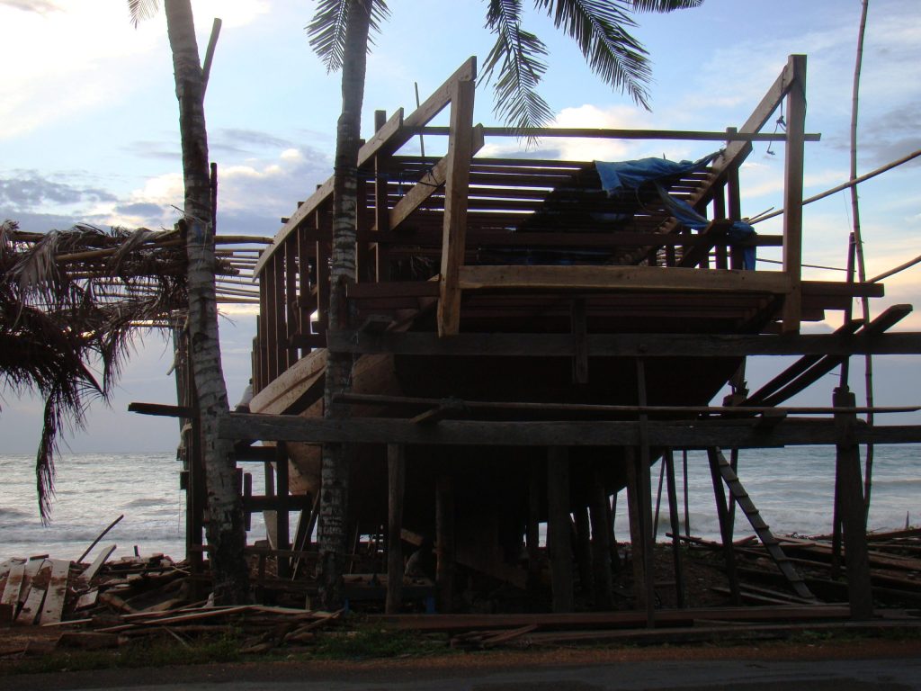 Wellenreng — Boutique Phinisi charter in Raja Ampat