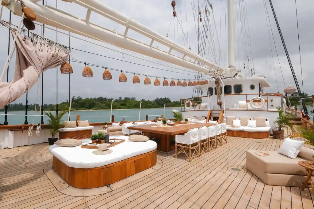 Mutiara Laut — charter yacht in Raja Ampat