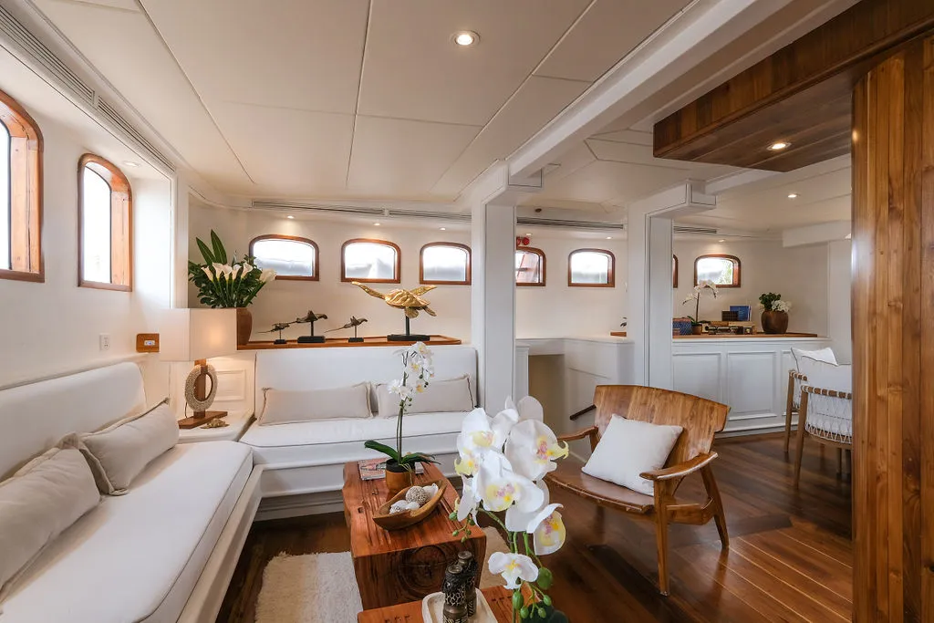 Mutiara Laut — charter yacht in Raja Ampat