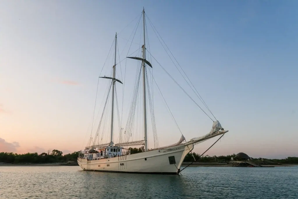 Mutiara Laut — Luxury Phinisi available for charter in Raja Ampat
