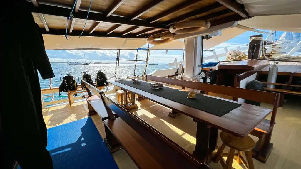 Teman — charter yacht in Raja Ampat