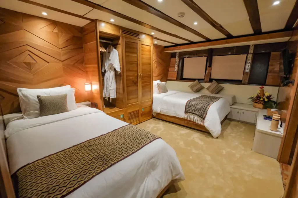 LAMIMA — charter yacht in Raja Ampat
