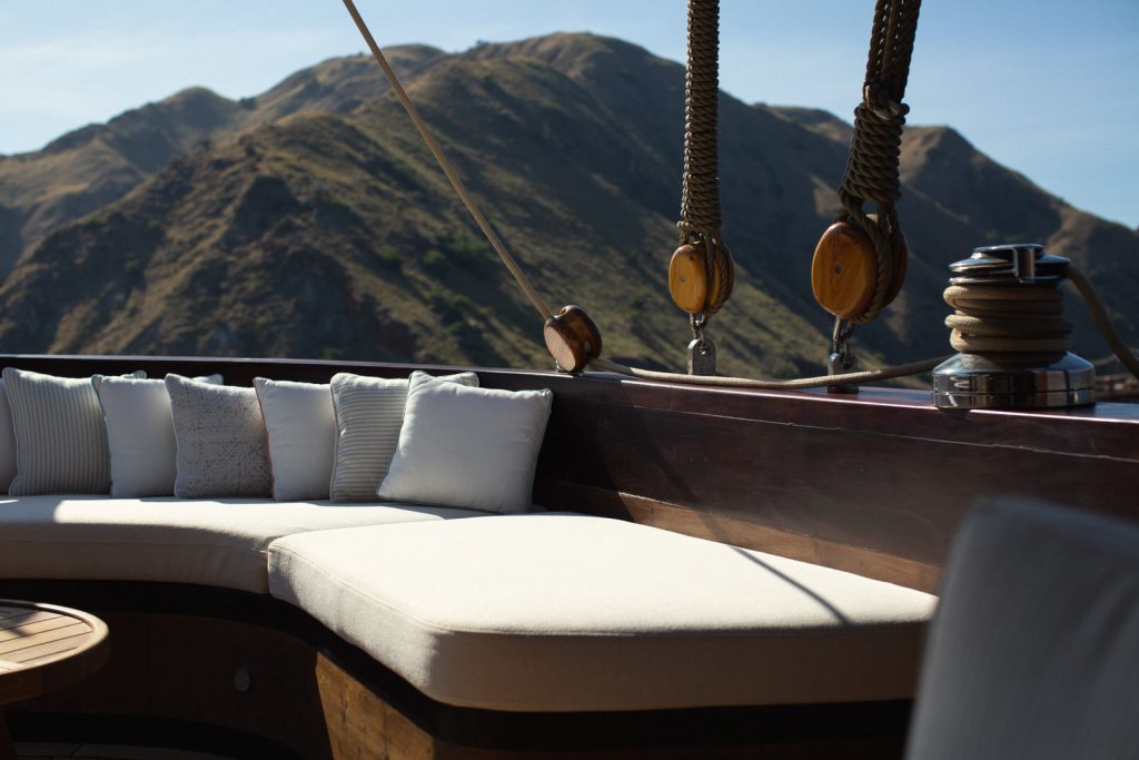 Vela — Superyacht Phinisi charter in Raja Ampat