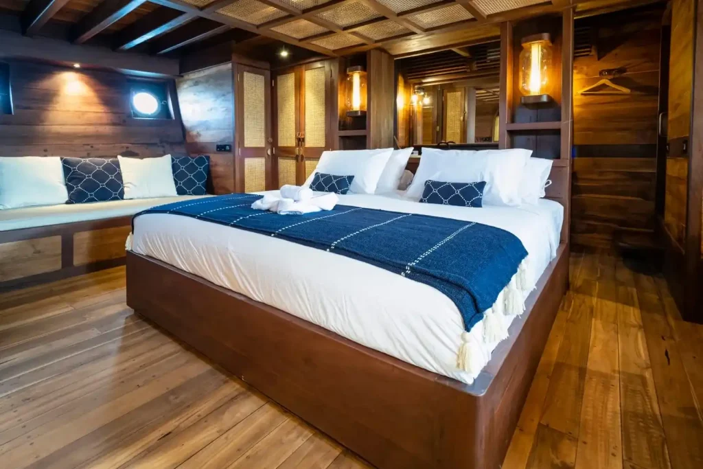 Majik — charter yacht in Raja Ampat