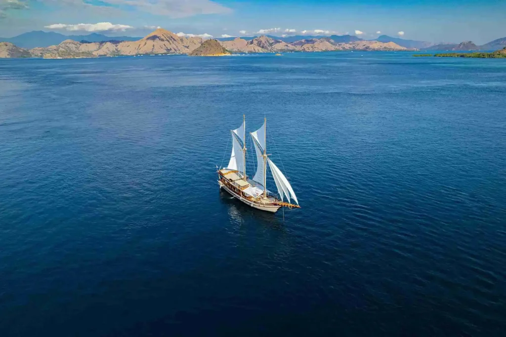 Nataraja — charter yacht in Raja Ampat