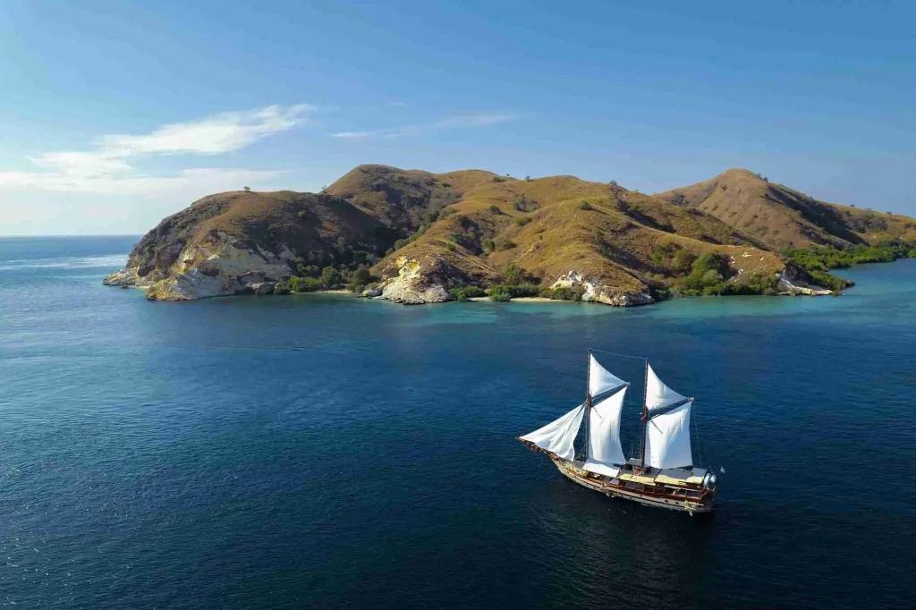 Nataraja — charter yacht in Raja Ampat