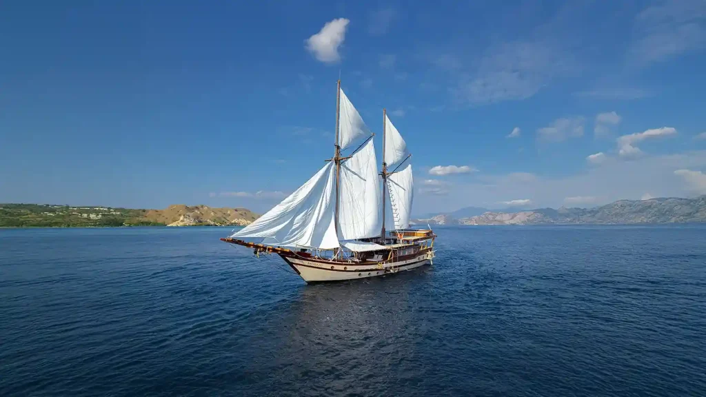 Nataraja — charter yacht in Raja Ampat