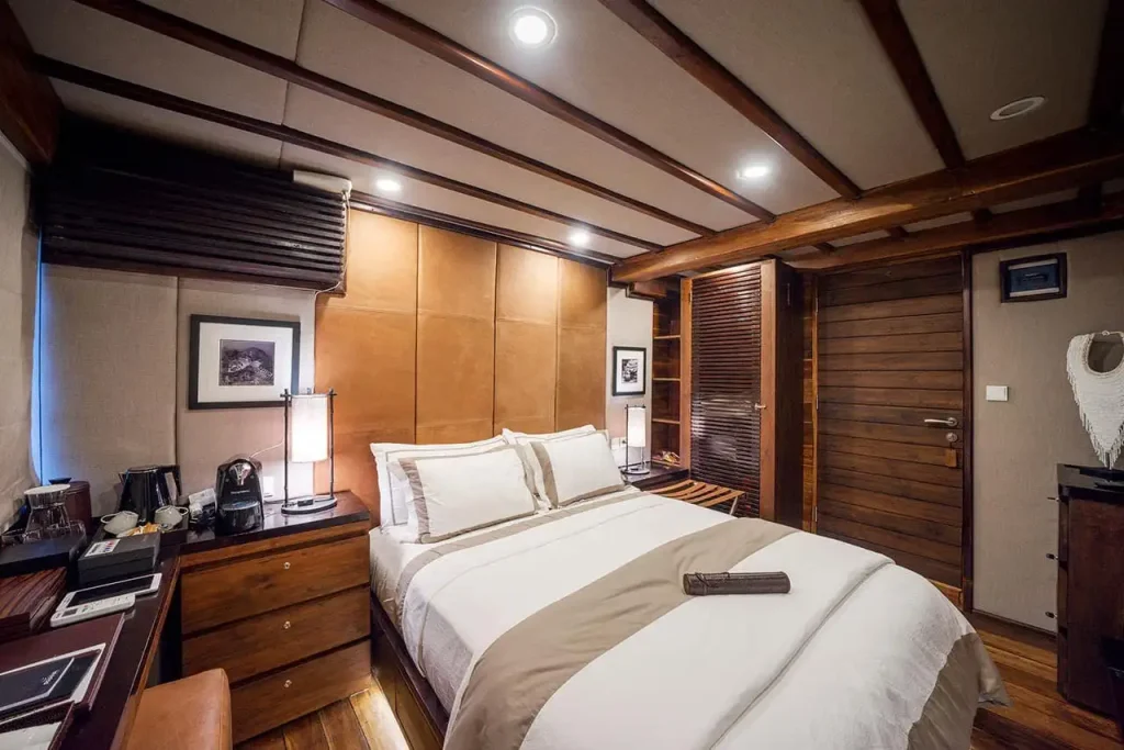 PRANA by Atzaro — charter yacht in Raja Ampat