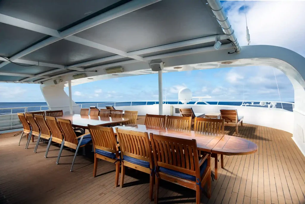 Solitude Adventurer — charter yacht in Raja Ampat