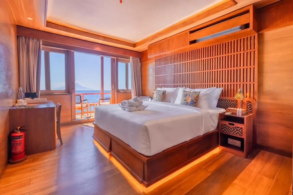 Sanctuary — charter yacht in Raja Ampat