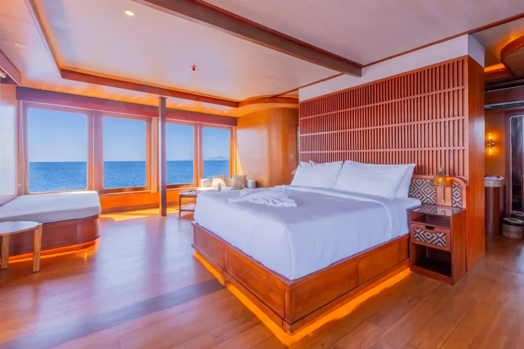 Sanctuary — charter yacht in Raja Ampat