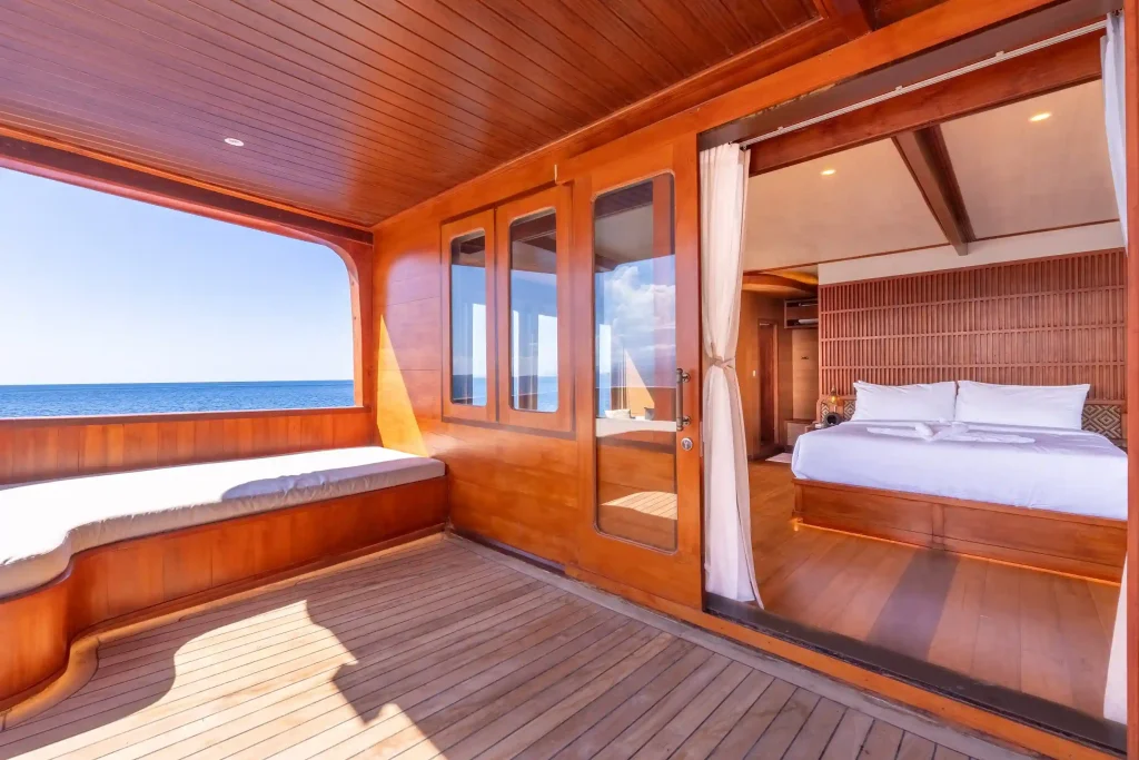 Sanctuary — charter yacht in Raja Ampat