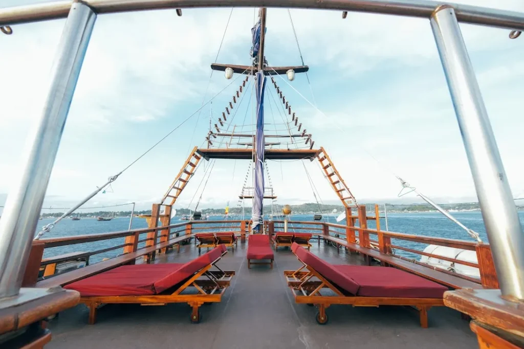 Sea Safari VIII — charter yacht in Raja Ampat