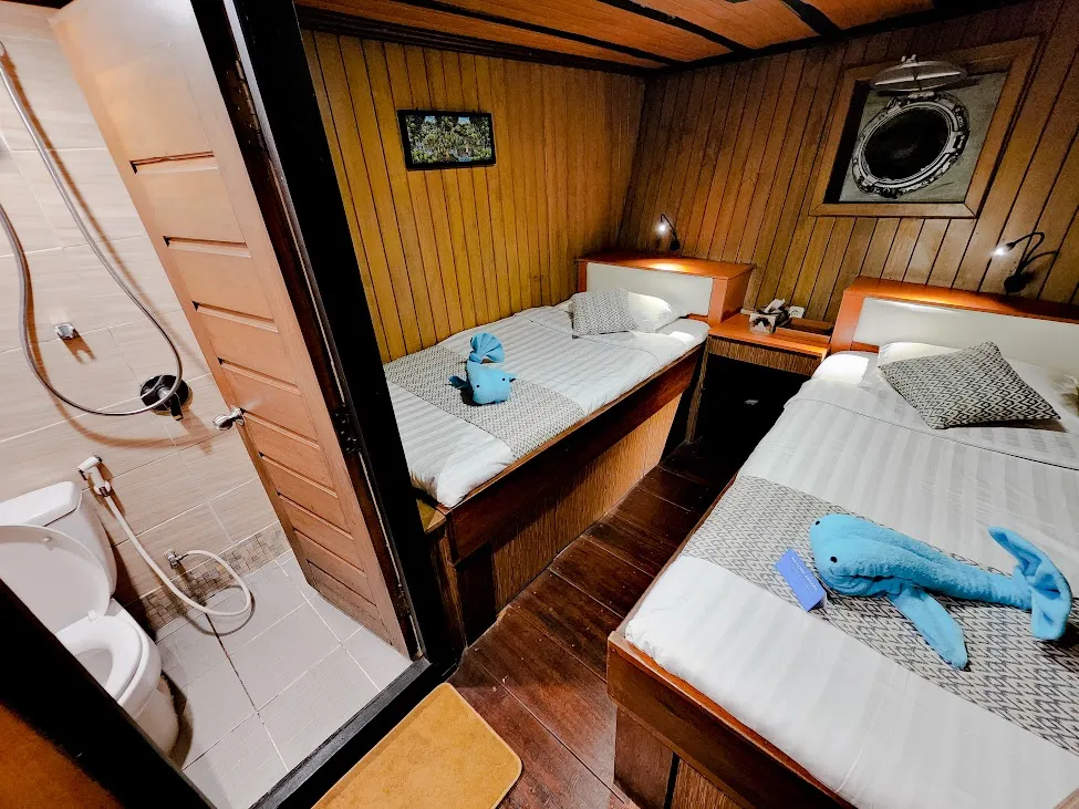 Twin Cabin