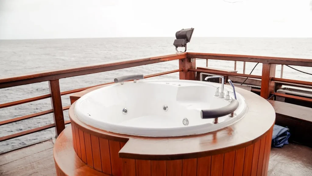 Sea Safari VIII — charter yacht in Raja Ampat
