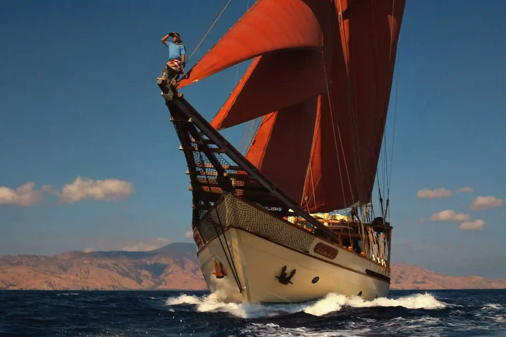 Si Datu Bua — charter yacht in Raja Ampat