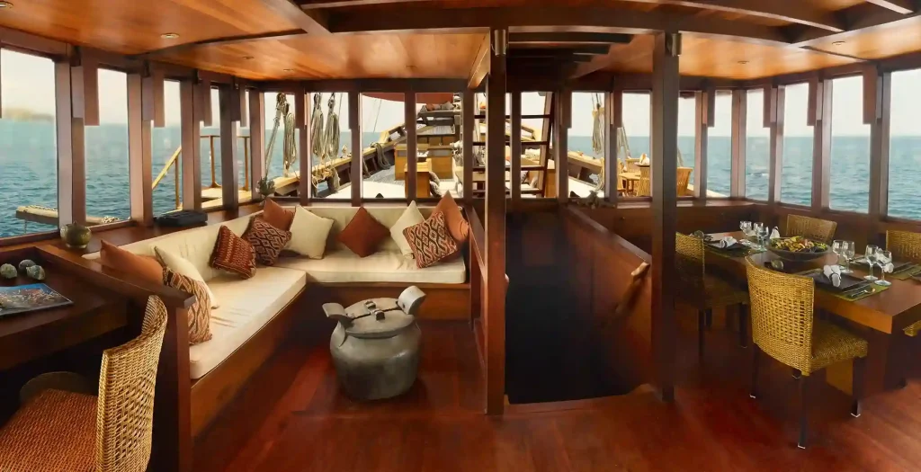 Si Datu Bua — charter yacht in Raja Ampat