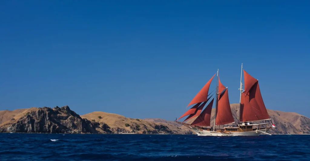 Si Datu Bua — charter yacht in Raja Ampat