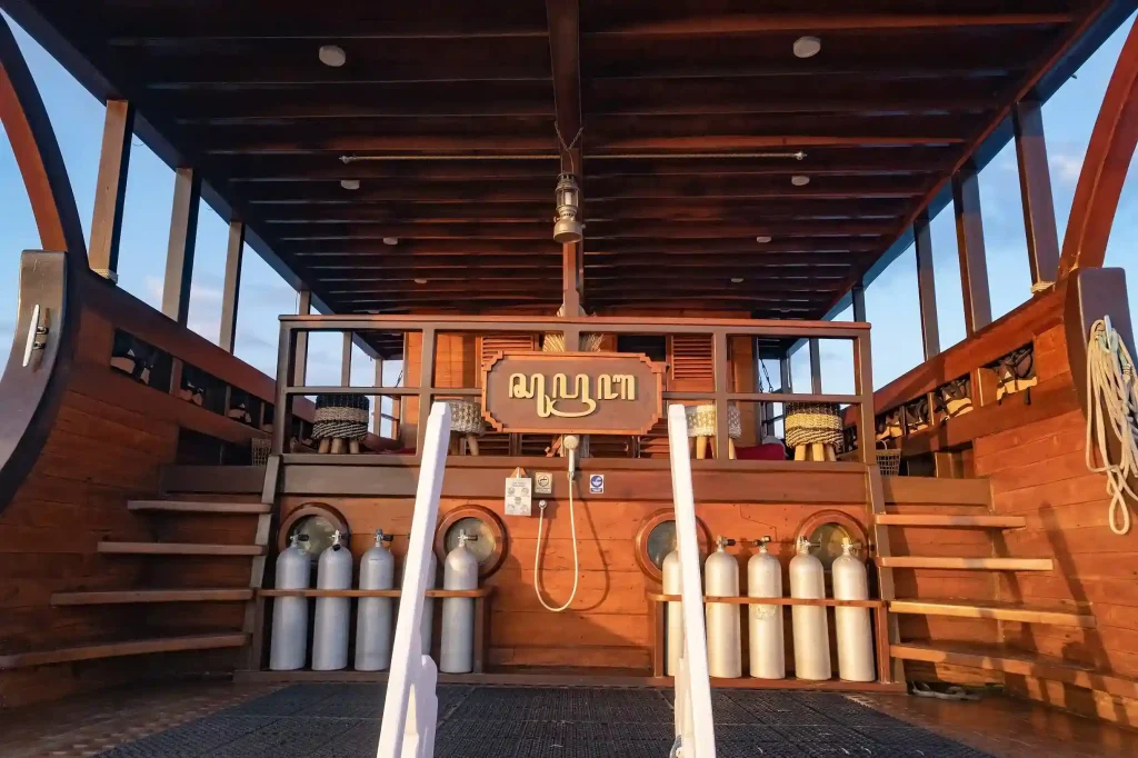 Supraba — charter yacht in Raja Ampat
