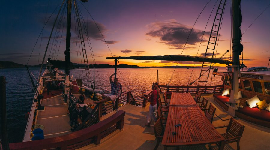 Seven Seas — Luxury Buginese Schooner charter in Raja Ampat