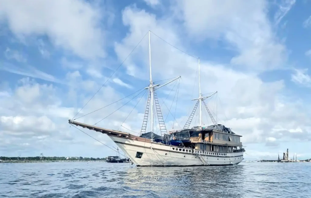 Bhavana — charter yacht in Raja Ampat