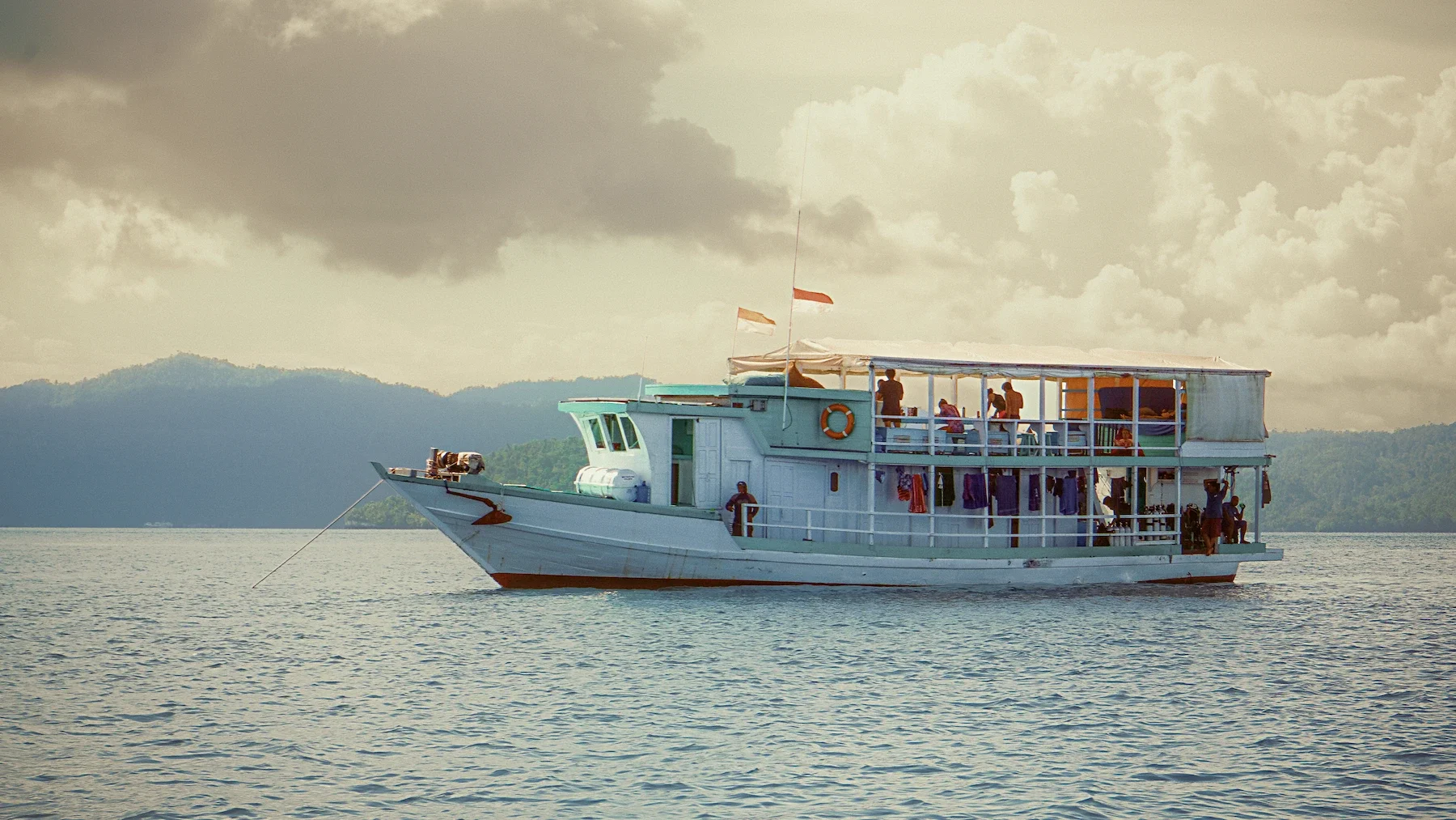 Epica — Smart Dive Liveaboard in Raja Ampat