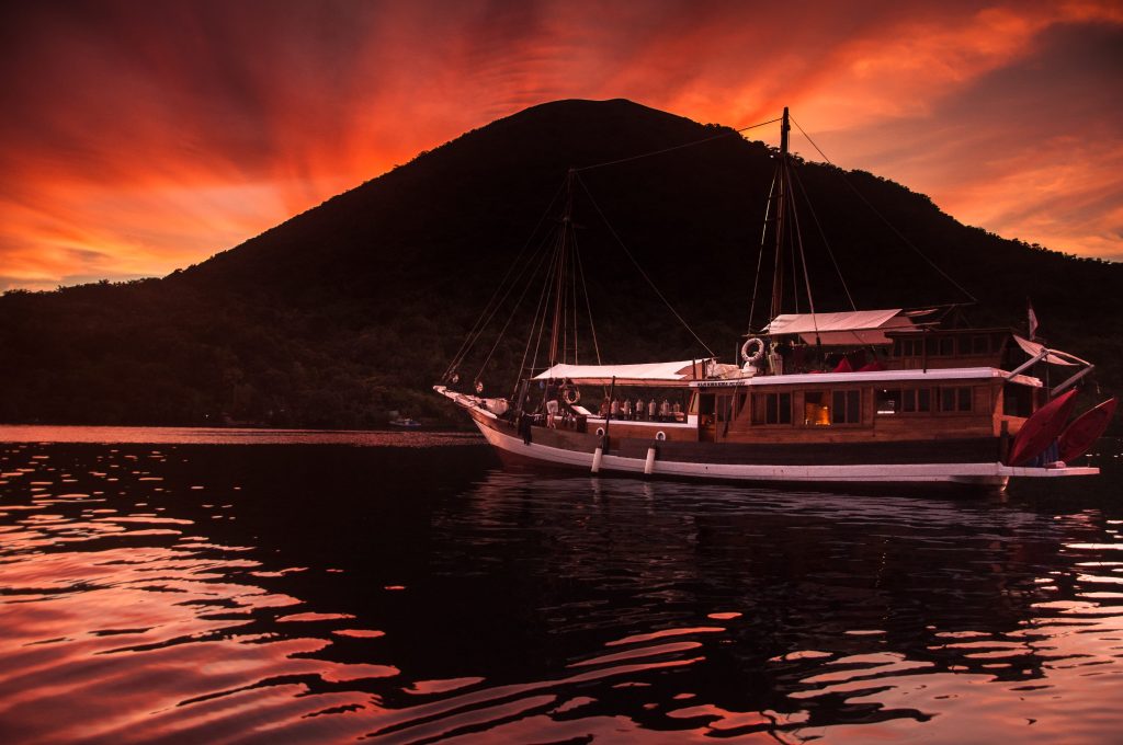 Kira Kira — Smart Dive Phinisi charter in Raja Ampat