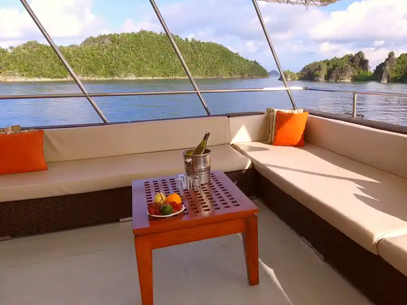 Mermaid II — charter yacht in Raja Ampat