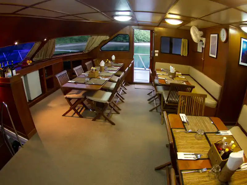 Mermaid II — charter yacht in Raja Ampat