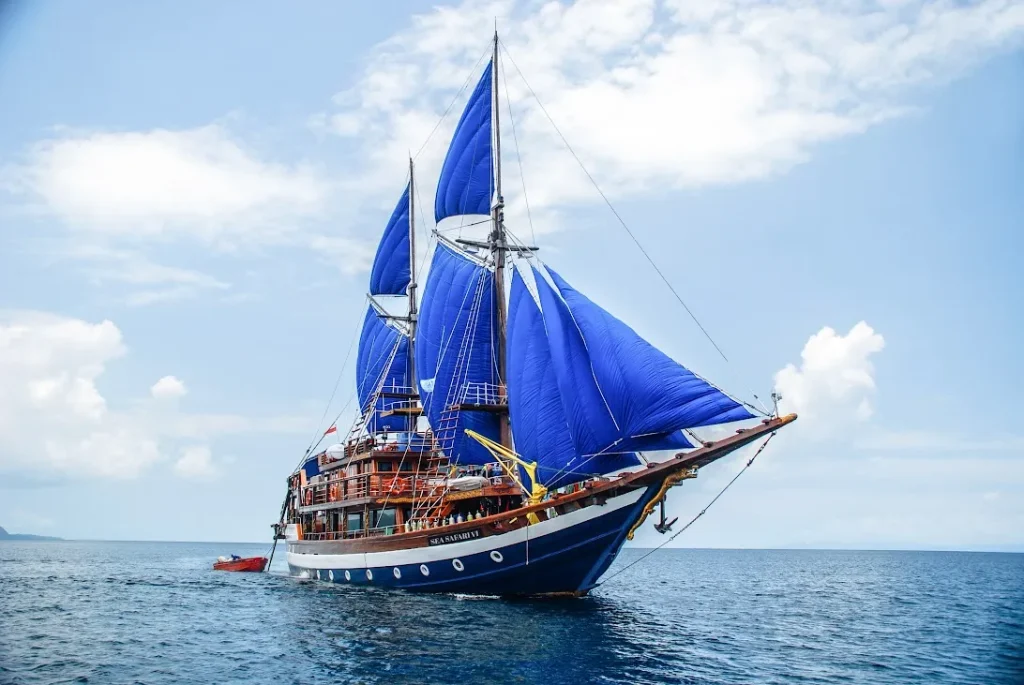 Sea Safari VI — charter yacht in Raja Ampat